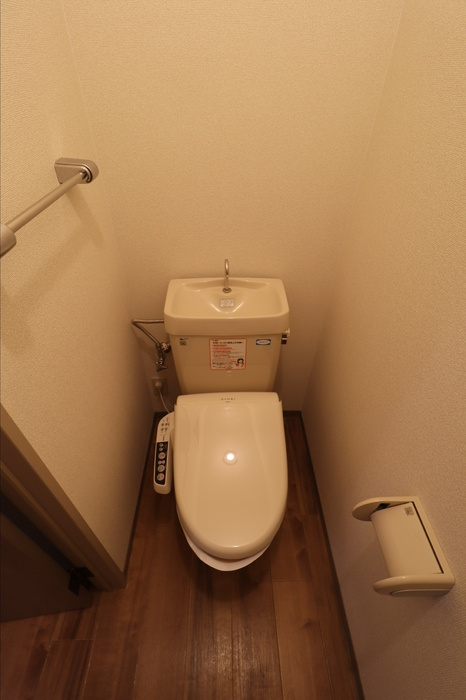 シャンテＫＵＲＯＺＵＭＩのトイレ
