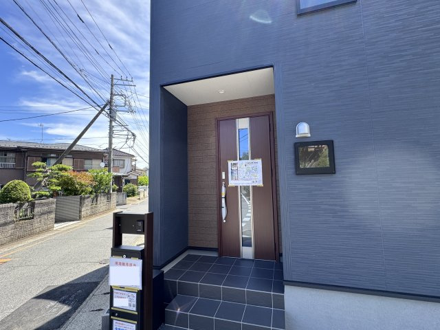 柏市酒井根７丁目新築戸建のエントランス|エントランス・玄関ポーチ