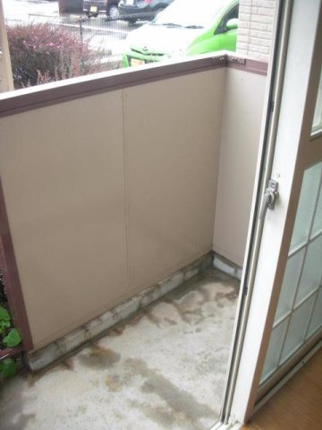 椿のバルコニー