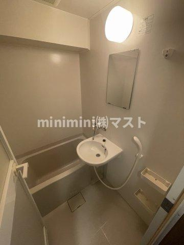 TATディナスティ西本町の浴室