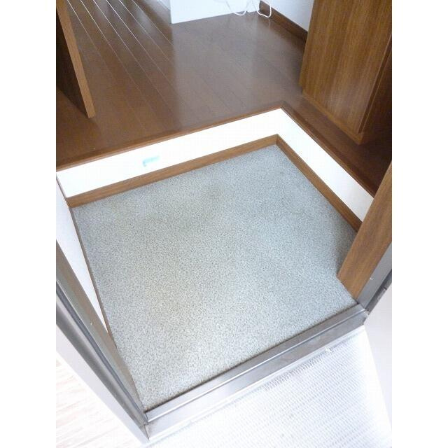 同建物　別部屋
