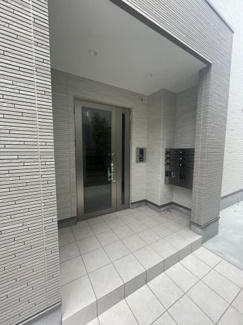 【エントランス】 | Ｊハイツ湊川