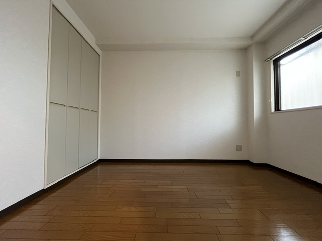 マンションサンライズ弐番館の寝室