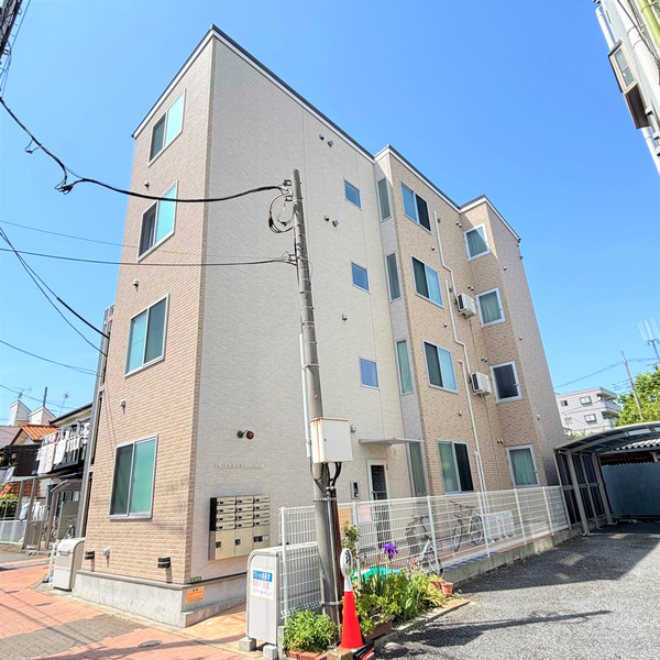 プレシャス西新井の外観