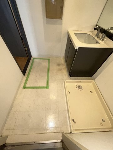ライオンズガーデン青梅の独立洗面台