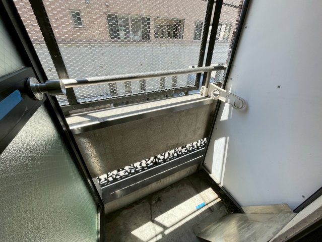 リバーライズ八戸ノ里のバルコニー