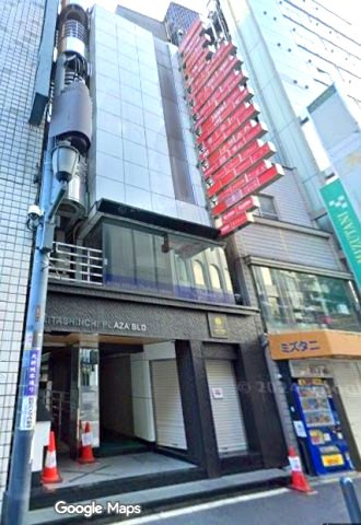 北新地プラザビルの外観
