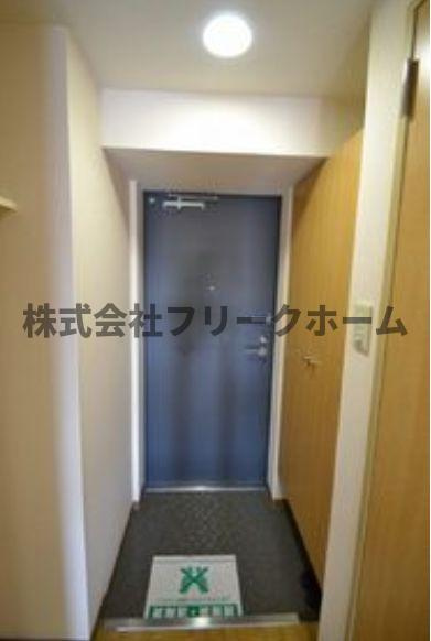 武蔵野市御殿山１丁目の賃貸マンションの玄関