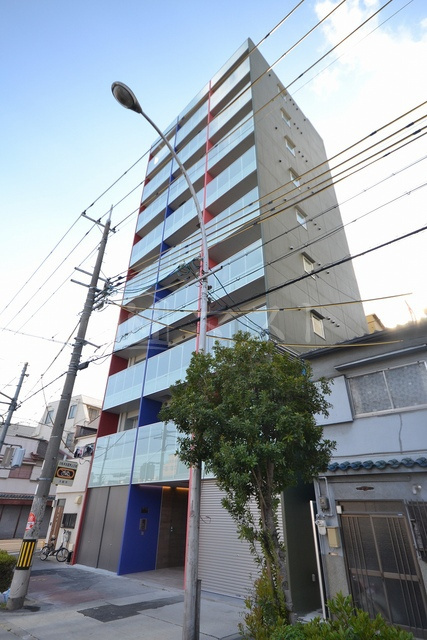 ストラータ