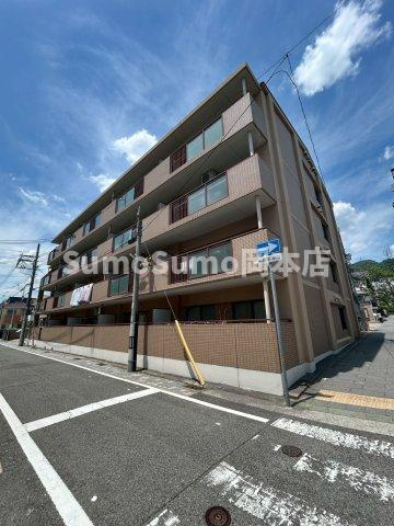 セレーノ甲南山手の外観