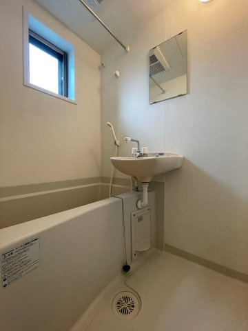 バーミープレイス新小岩の浴室|別号室イメージの為、現状を優先致します。