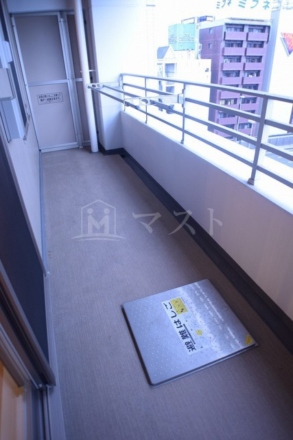 ブランズタワー南堀江のバルコニー|同マンション内・別居室参考写真