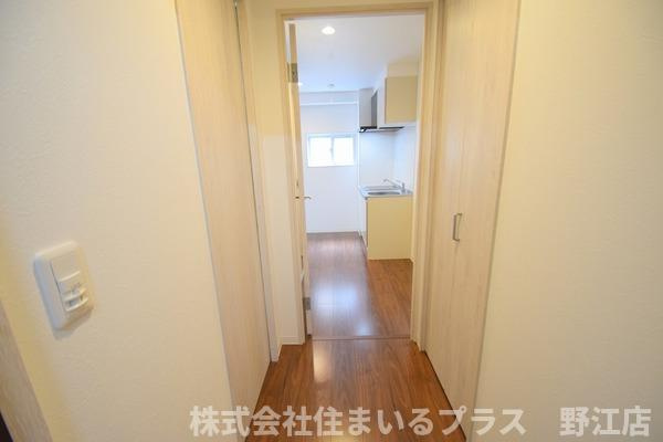 アルバス大宮の玄関