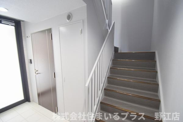 アルバス大宮のロビー