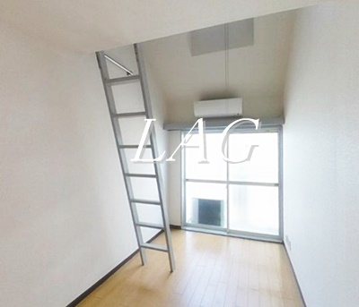 【居間・リビング】 | コーポマリーナ久が原 | 洋室のお部屋です。