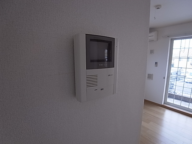 神戸市須磨区東落合２丁目のアパートのセキュリティ|TV付インターフォン