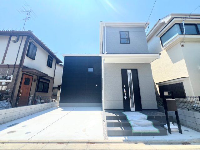 武蔵村山市大南　全1棟　新築戸建ての外観