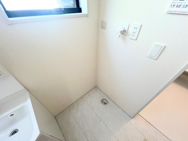 武蔵村山市大南　全1棟　新築戸建てのランドリースペース