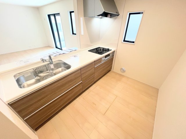 武蔵村山市大南　全1棟　新築戸建てのキッチン