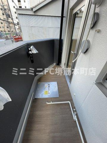 大阪市中央区北久宝寺町１丁目の賃貸マンションのバルコニー