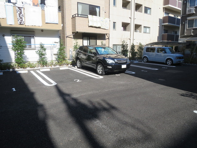 エテルナ瑞江の駐車場|駐車場あります（要空き確認）