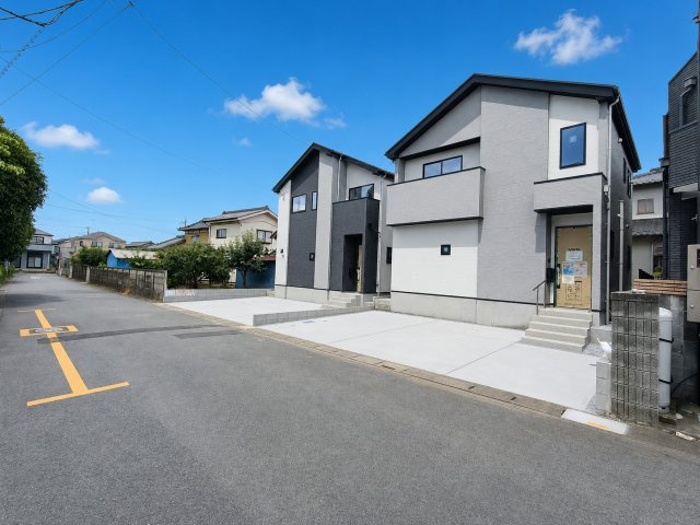 北葛飾郡松伏町　田中3丁目　新築戸建　全2棟の前面道路含む現地写真|前面道路含む現地写真です