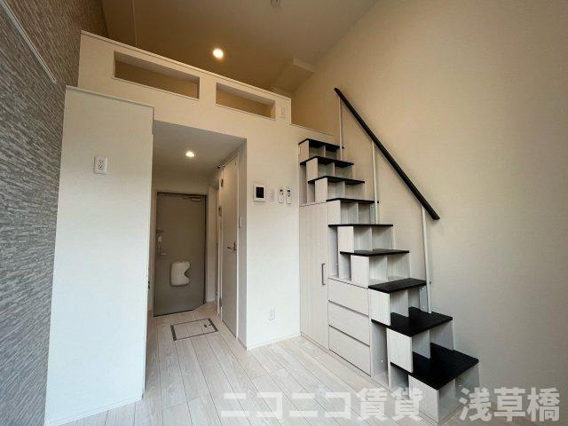 コンフォール板橋の居間・リビング