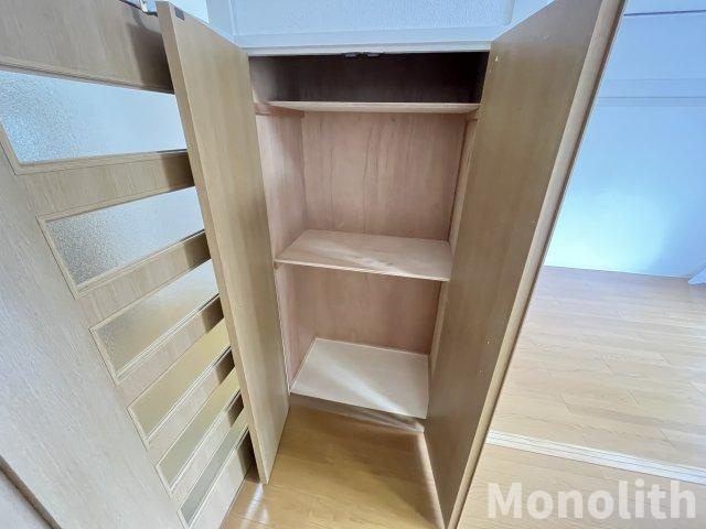 泉北茶山台２丁３番１号棟の収納
