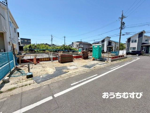 春日井市林島町第2(全4棟)の前面道路含む現地写真