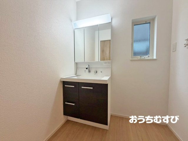 春日井市林島町第2(全4棟)の洗面所