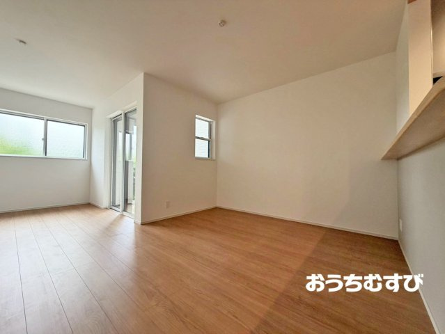 春日井市林島町第2(全4棟)の居間・リビング