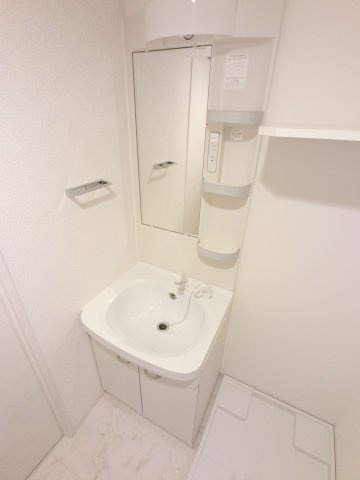 S-FORT行徳の独立洗面台