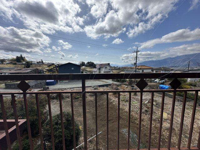 【北杜市明野町上手】日当たりと眺望が良い民家の展望