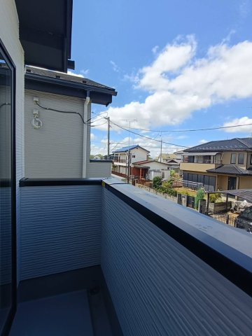 北葛飾郡松伏町　田中3丁目　新築戸建　全2棟のバルコニー|広々としたバルコニーです