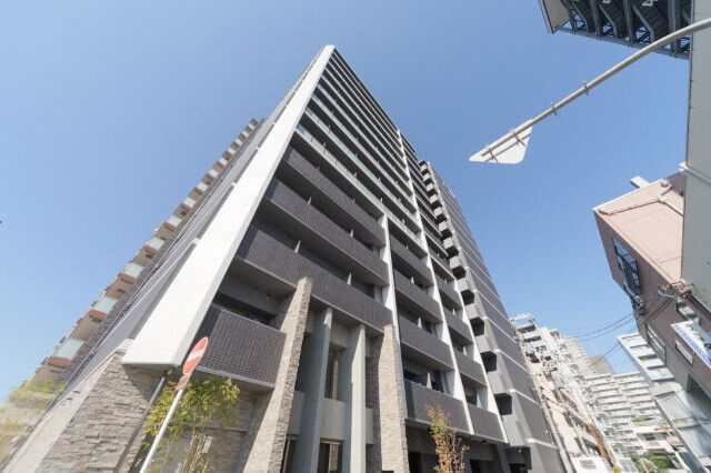 MELDIA CREST NAMBA SOL TERRACEの外観