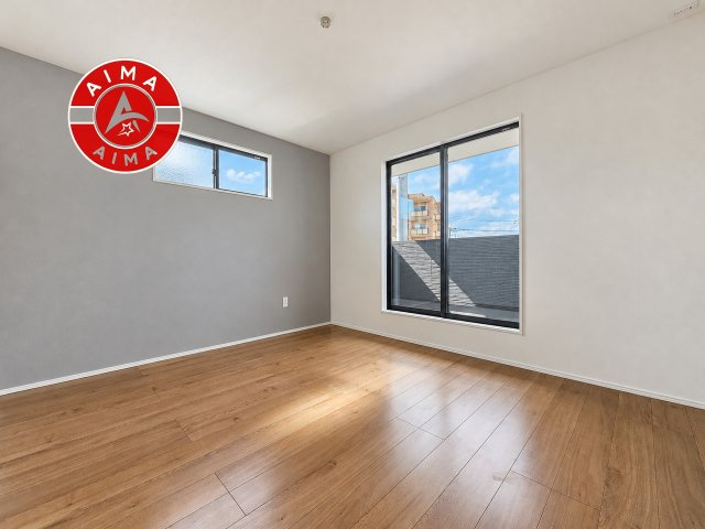 筑紫野市紫3丁目第1-1棟(1号棟)の寝室|主寝室には収納力に優れたクローゼットがありますので、お部屋もすっきり片付きます。