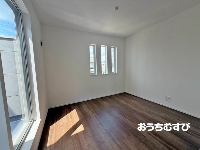 春日井市林島町第2(全4棟)の洋室