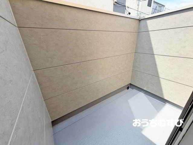 春日井市林島町第2(全4棟)の前面道路含む現地写真