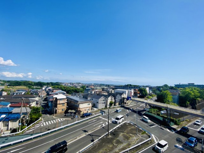【展望】 | エンゼルハイム戸塚５０５号室 | バルコニーより南側の眺望です！こちらも遠くまで見通すことが出来るので、とても気持ちの良い眺めを堪能できます♪