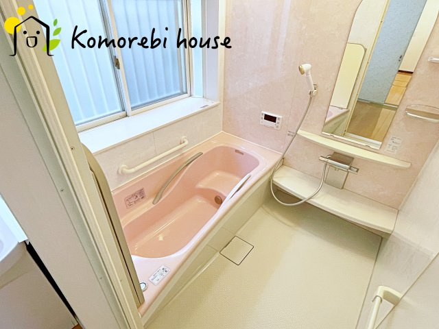 さいたま市見沼区御蔵　中古戸建の浴室|お風呂です