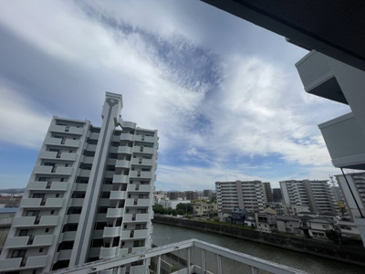 【展望】 | ロマネスク箱崎タワーホームズ W | 陽当たり良好なので洗濯物が良く乾きそうです☆