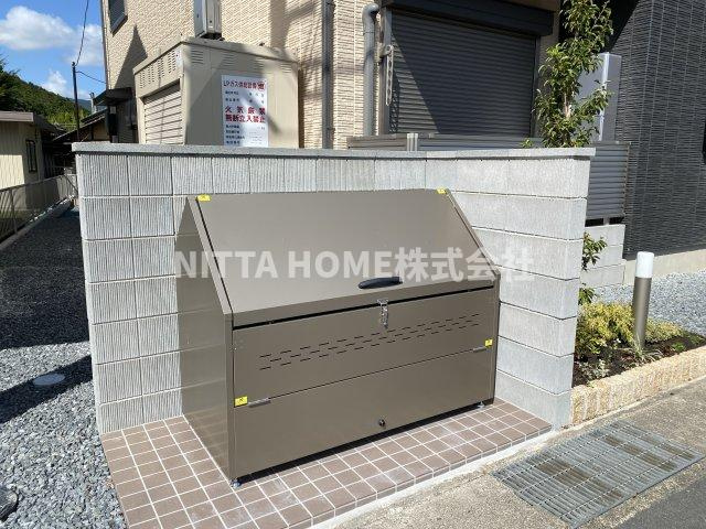 シャーメゾン　カーサ　デ　花音のその他共用部分|敷地内ごみ捨て場も完備！