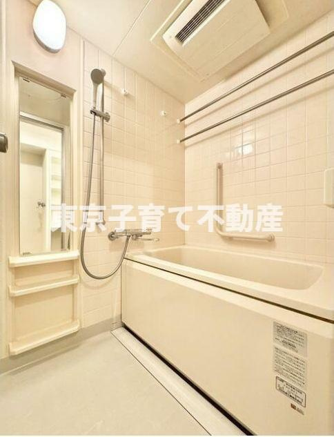 文京グリーンコートビュータワー本駒込 B棟の浴室