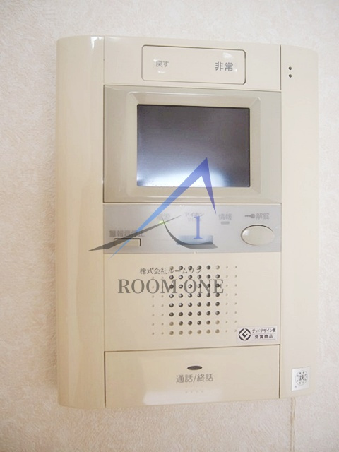 ルーブル北新宿 のセキュリティ|モニター付きインターホンです。