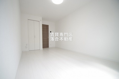 【寝室】 | MQuarto淵野辺共和 | 白基調で清潔感のあるお部屋♪