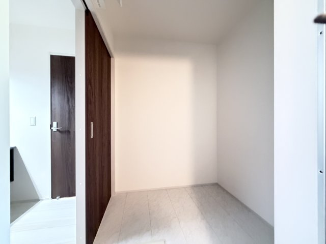 リーブルガーデンＳ第２前橋総社町植野　１号棟の脱衣所|洗面室と分離タイプで入浴後のお着替えもゆったりできますよ！