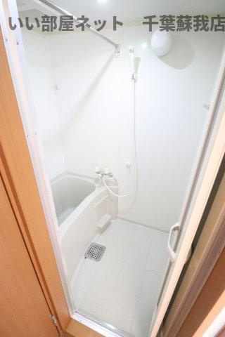 ガーデンハウスの浴室|コンパクトで使いやすいお風呂です