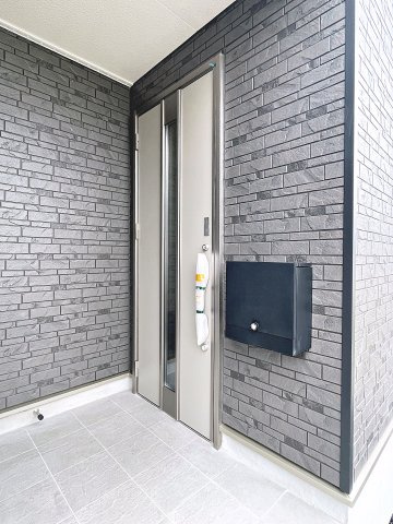 新築戸建・新築建売　大玉村玉井第6　玉井小・大玉中の玄関