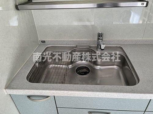シャトー八戸の里のキッチン