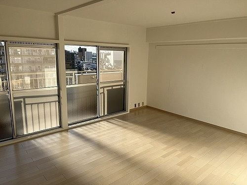 シャトー八戸の里